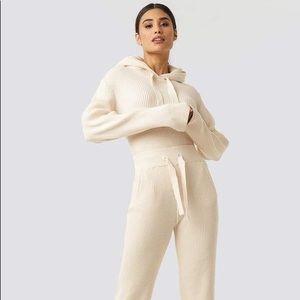 Hoodie & Pants SET by XLE